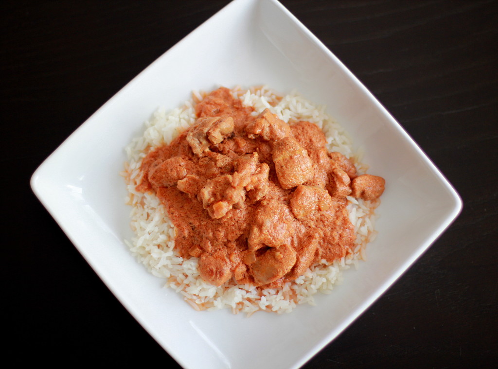 Butter Chicken, Chicken Makhani, Indian cuisine, spicy food, samosas