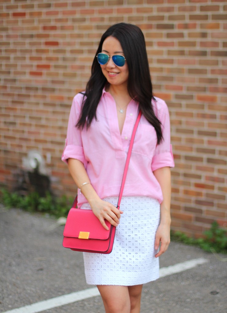 beach casual, Gap shirt, J.Crew Factory eyelet skirt, Target crossbody, red and white, spring colors